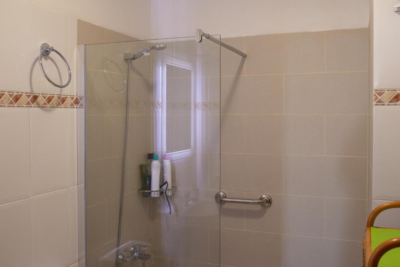 Apartamentos Leomar II Los Llanos De Aridane Eksteriør bilde